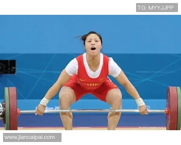 以举重运动员为核心的训练与心理调适研究：从技术突破到心理素质提升